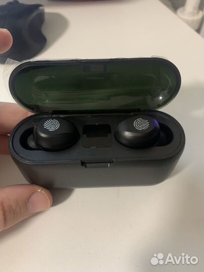 Беспроводные наушники