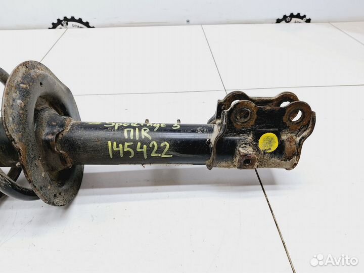 Амортизатор передний правый Kia Sportage III (SL)