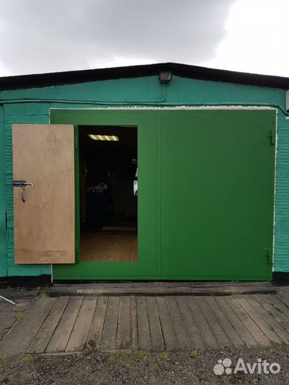 Ворота гаражные металлические