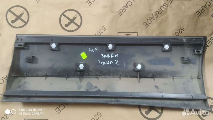 Накладка двери задняя правая Volkswagen Tiguan 2