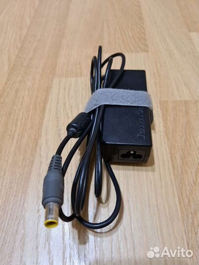 Блок питания для ноутбука Lenovo