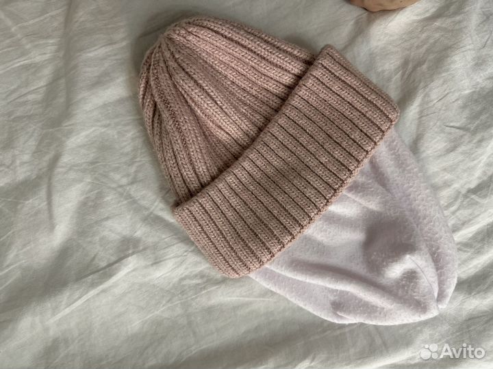 Шапка розовая зимняя