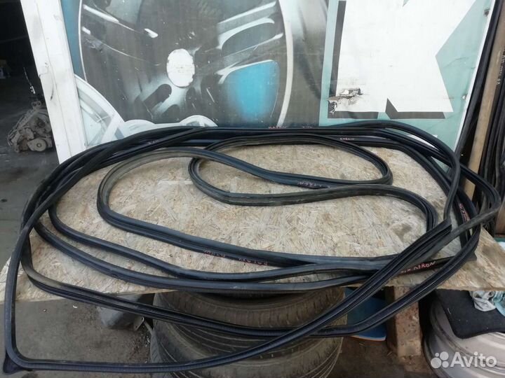 Уплотнитель дверей Ssang Yong Kyron 2007 - 2015 г