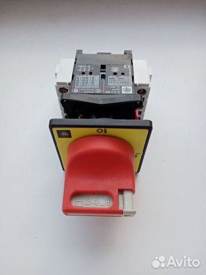 Выключатель Telemecanique Listed 57M9