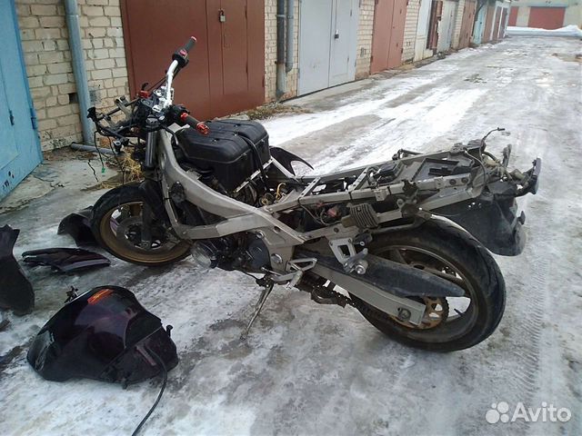 Kawasaki zzr 400/2 разбор есть всё