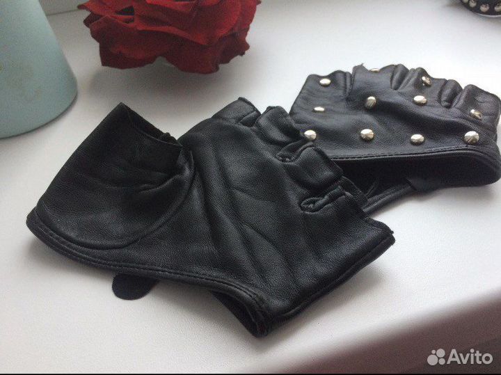 Перчатки кожаные