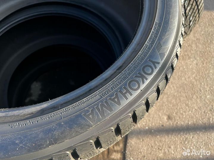 Yokohama BluEarth Winter V905 315/35 R21 111W