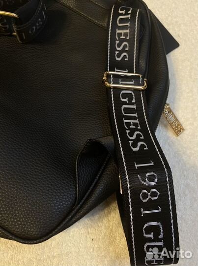 Рюкзак женский guess черный