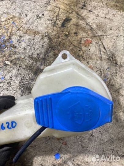 Бачок омывателя Audi A4 8ED BGB 2005-2008