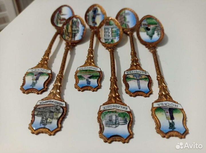 Сувенирные ложки