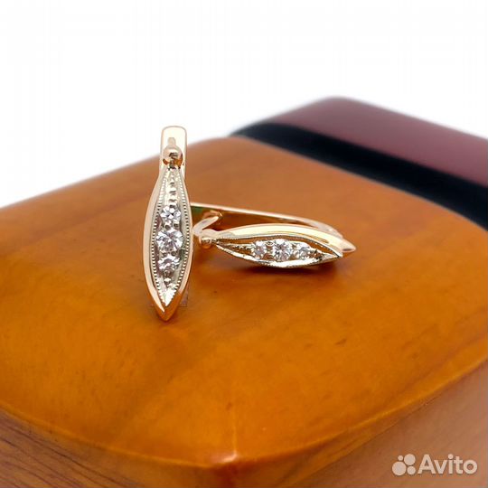 Золотые серьги с бриллиантами 583пр. вес: 3.11гр