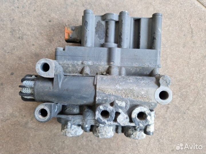 Кран уровня пола Daf Xf 106