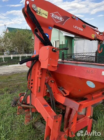 Культиватор Kuhn 5635, 2015