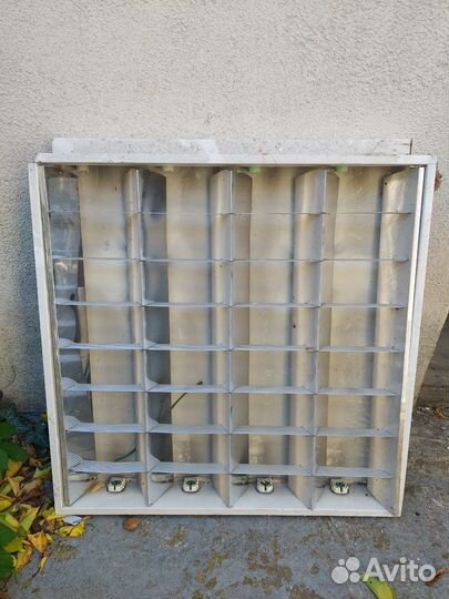 Светильник потолочный