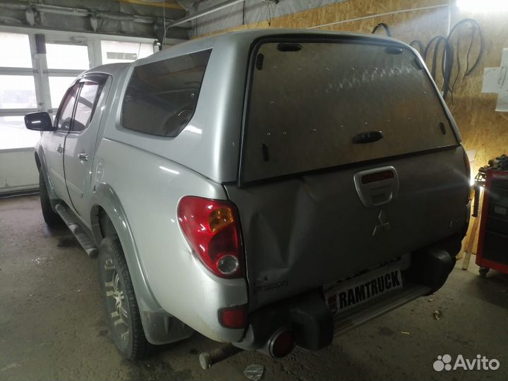 Дверь из алюминия для кунга на Mitsubishi L200