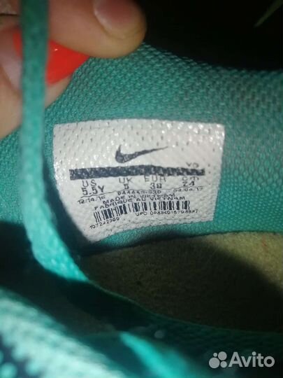 Футбольные бутсы Nike 36 размер торг
