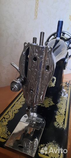 Раритетная редчайшая швейная машинка 