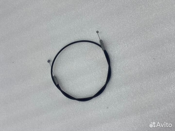 Трос замка багажника задний Toyota Camry V70/V75