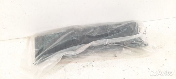 Накладка замка багажника Hyundai Solaris 2 2017