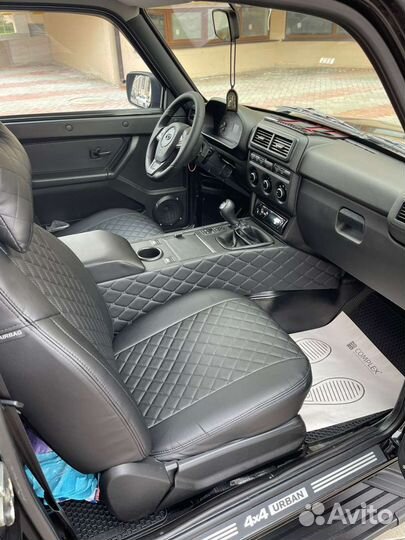 Подлокотник 