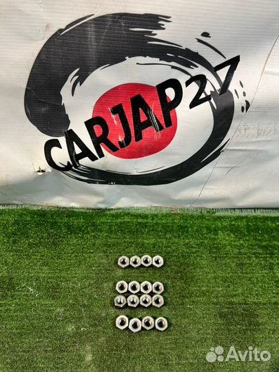 Гайки колесные Toyota Sienta NSP172 2NR-FKE 2018