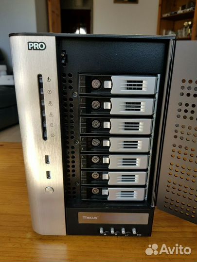 Сетевое хранилище 7 дисков NAS Thecus N7700 V2