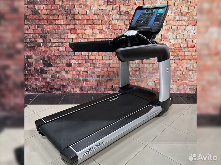 Беговая дорожка Life Fitness Elevation 95T Discove