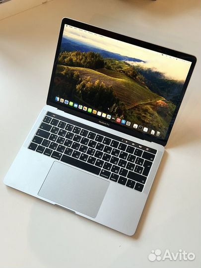 Macbook Pro 13 2019 Core i5 2.4 8GB 256GB, 4 порта
