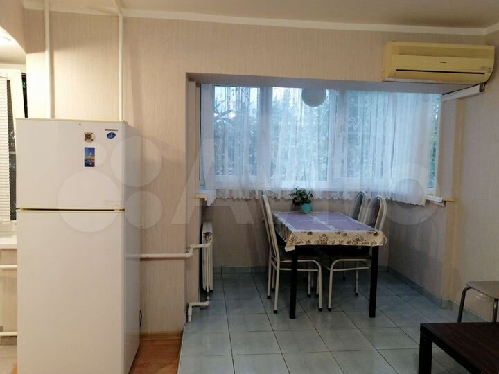 2-к. квартира, 42 м², 2/5 эт.