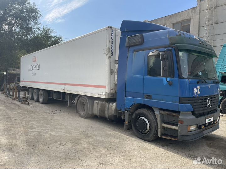 Mercedes-Benz Actros 1840 с полуприцепом, 2001