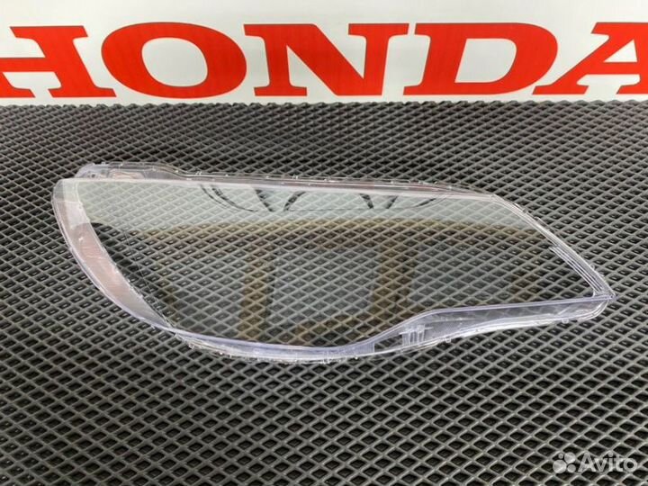 Стекло фары переднее правое Honda Civic FD(4Д)