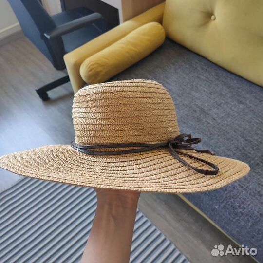 Шляпа соломенная женская