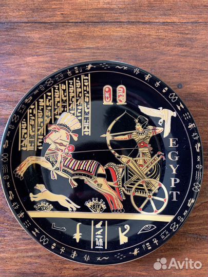 Тарелка настенная