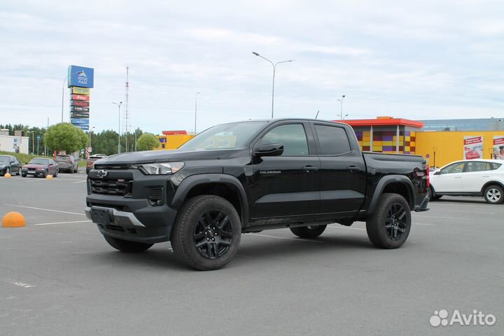 Chevrolet Colorado 2.7 AT, 2023, 2 200 км