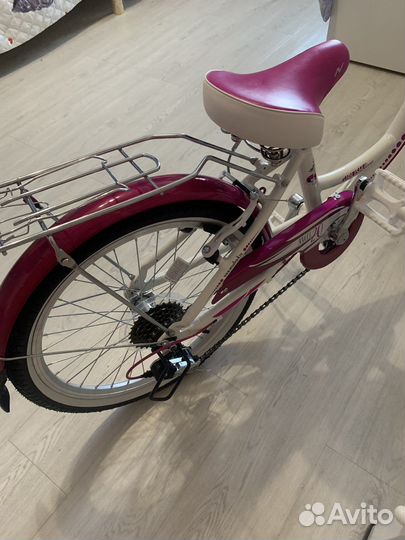 Новый велосипед Novatrack Angel 20 6