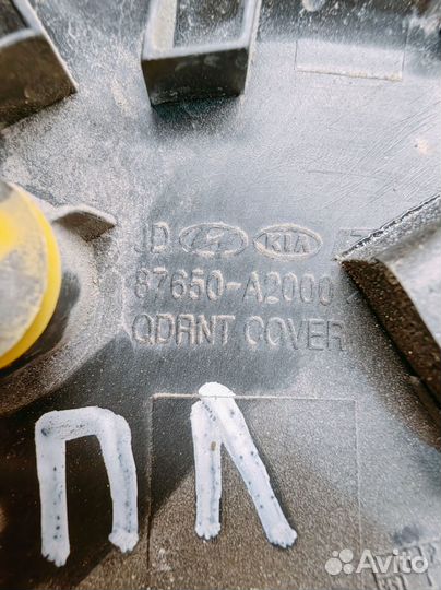 Крышка зеркала внутренняя левая Kia Ceed