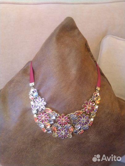 Ожерелье, колье, бусы