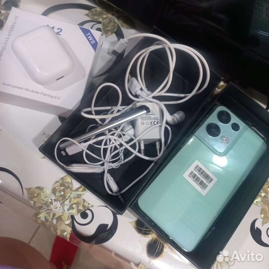 Телефон Reno8 ProX 1тб