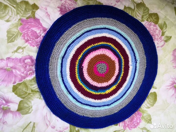 Коврик вязаный диаметр45 см