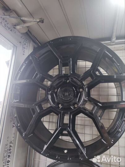 Диски на toyota land cruiser 300 r22 6x139.7new