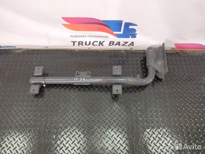 41031950 Кронштейн крыла переднего правого