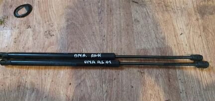 Амортизатор двери багажника Opel Meriva A 2003-20