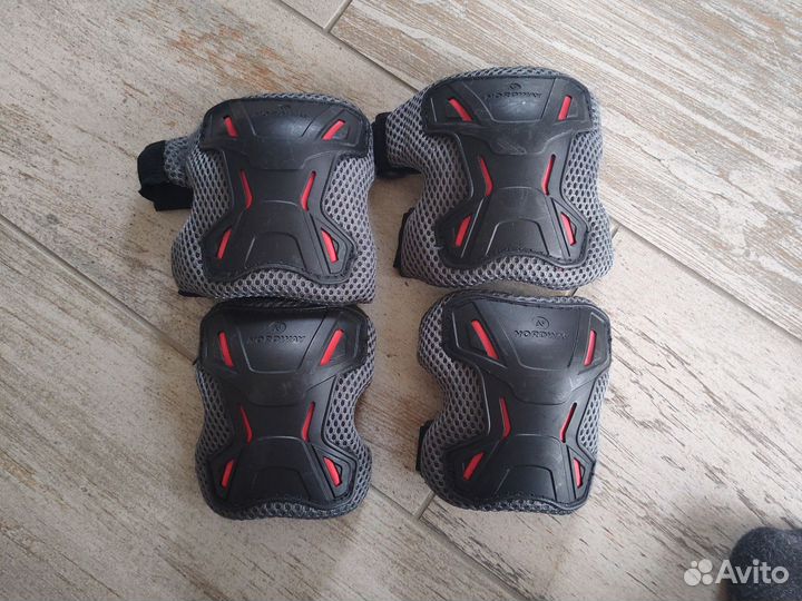 Коньки и защита для нчинающего