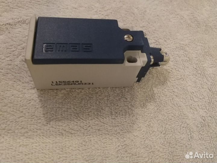 Концевик L5K25MUM331