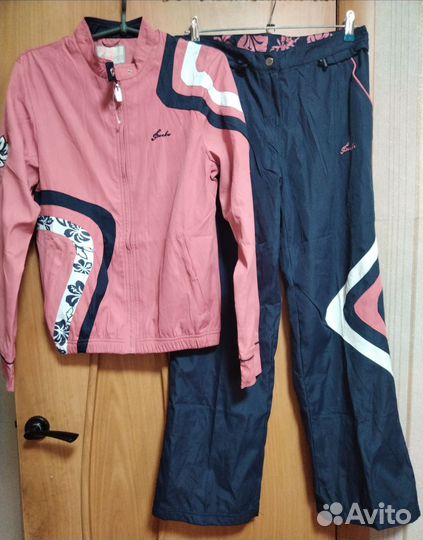 Спортивный костюм