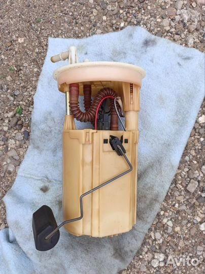 Бензонасос