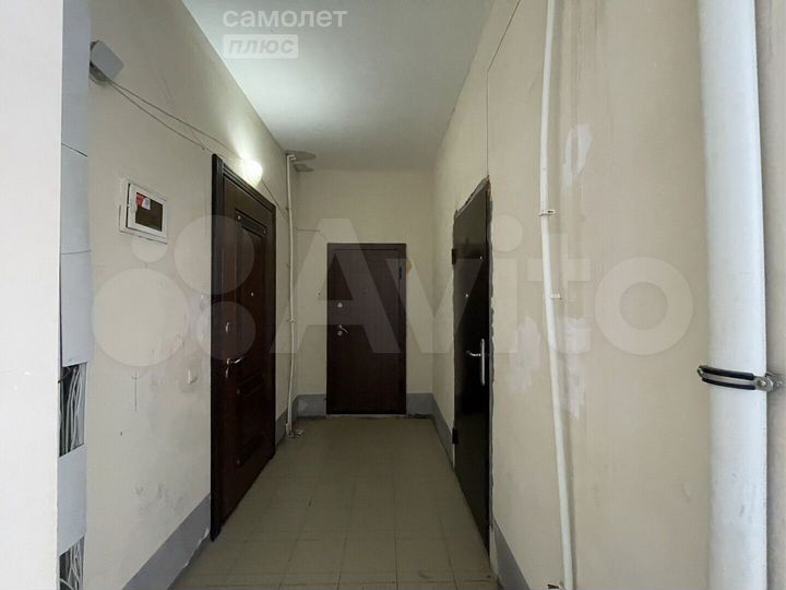 2-к. квартира, 47 м², 9/10 эт.