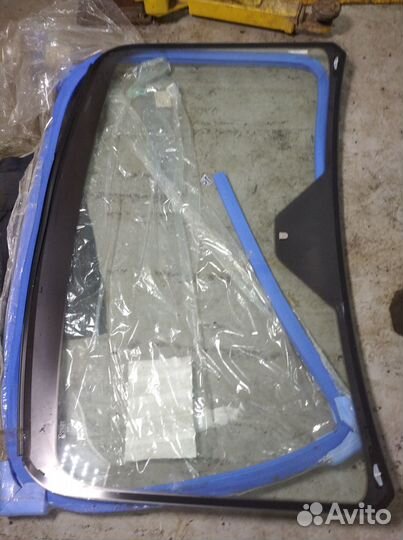 Лобовое стекло Ford Transit 2014