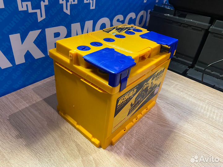 Аккумулятор автомобильный Ginnes 63ач 600А