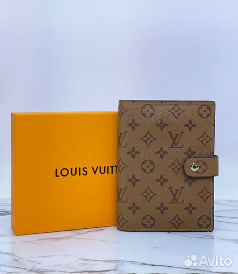 Ежедневник Louis Vuitton